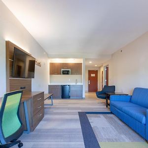 Holiday Inn Express Johnson City By Ihg